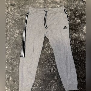 Adidas sweatpants size large